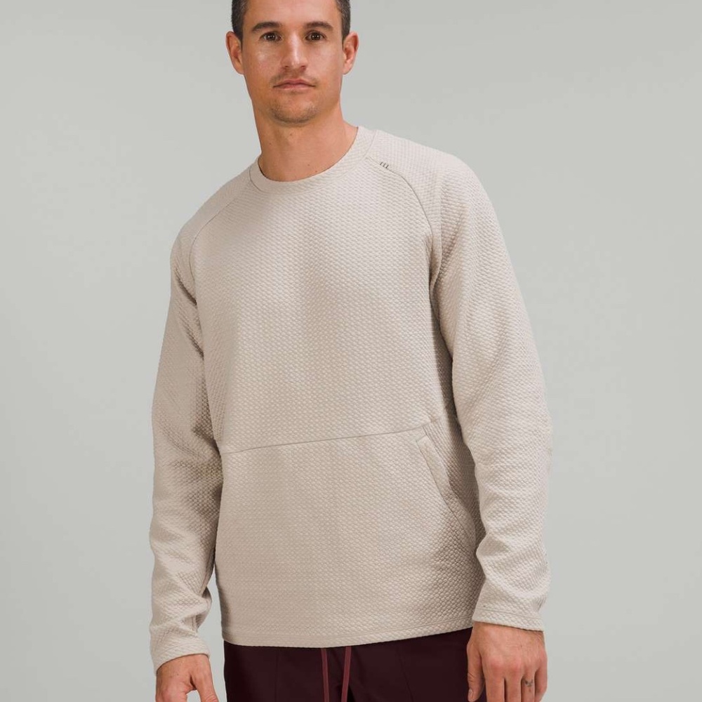 LULULEMON At Ease Crew